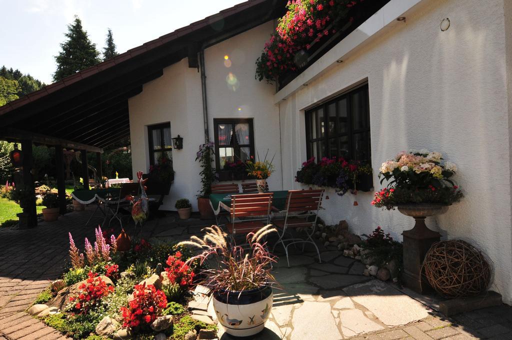 Hotel Tannenhof Bad Wünnenberg Екстериор снимка