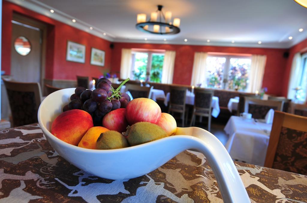 Hotel Tannenhof Bad Wünnenberg Екстериор снимка