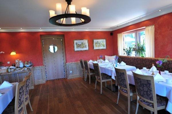 Hotel Tannenhof Bad Wünnenberg Екстериор снимка