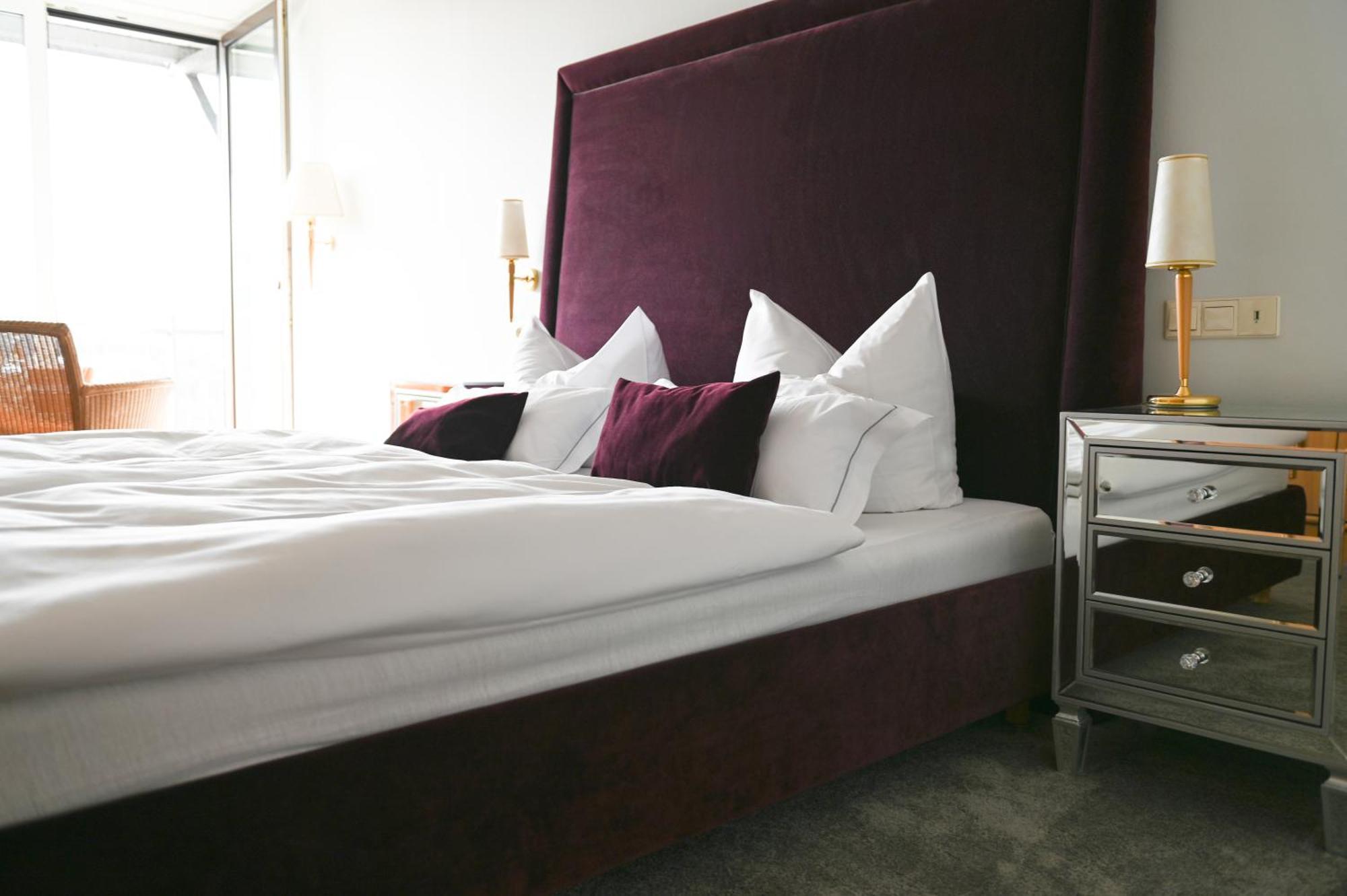 Hotel Tannenhof Bad Wünnenberg Екстериор снимка